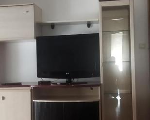 Living room of Flat to rent in Pozoblanco  with Terrace, Storage room and Furnished