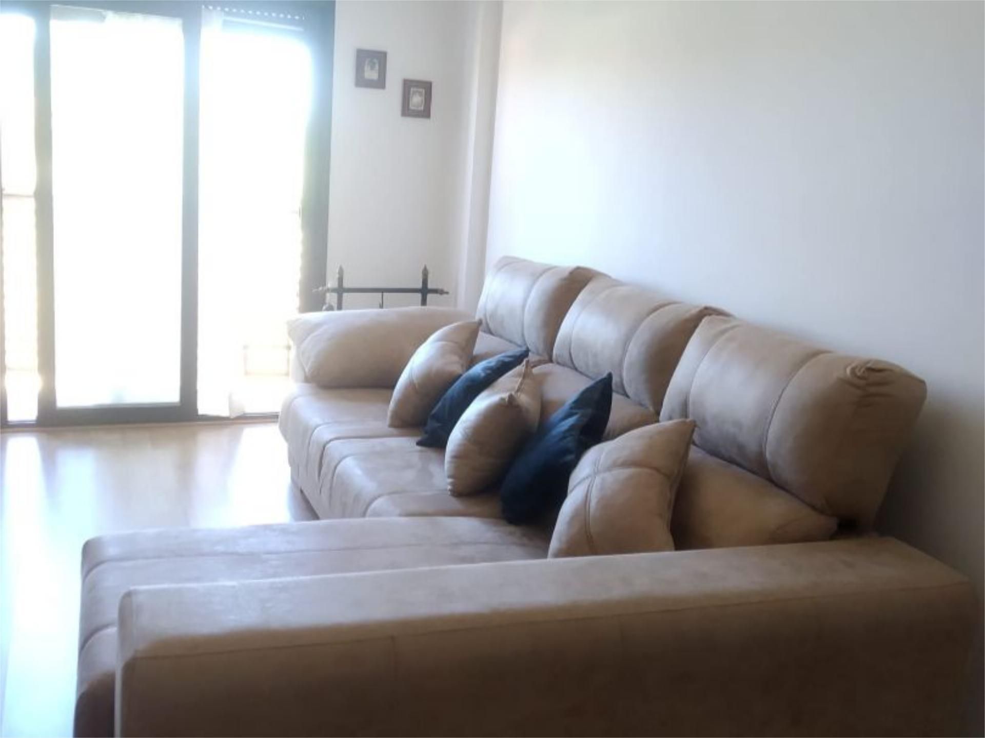 Living room of Flat for sale in Villatobas  with Air Conditioner and Terrace