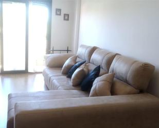 Sala d'estar de Pis en venda en Villatobas amb Aire condicionat, Calefacció i Terrassa