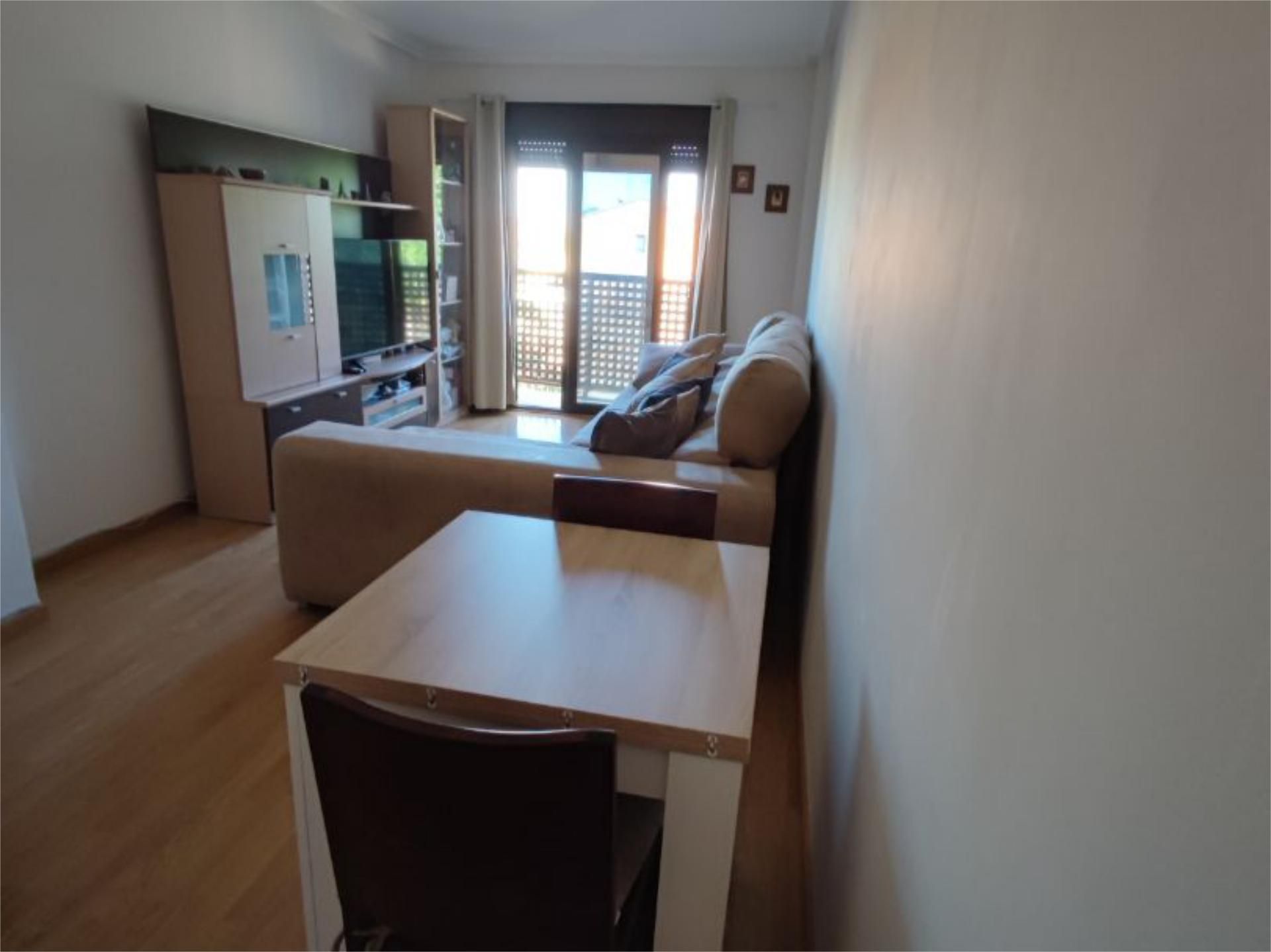Sala d'estar de Pis en venda en Villatobas amb Aire condicionat i Terrassa