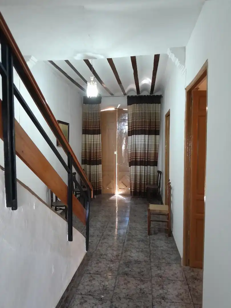 Casa adosada en venta en Calle Carretera, 129, Arroyo del Ojanco Casa adosada en venta en Arroyo del Ojanco con Terraza y Balcón