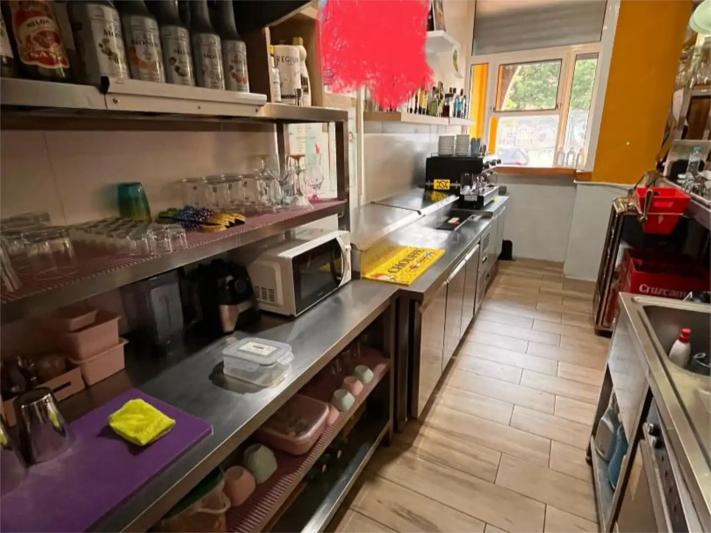 Local en traspaso en Calle Alejandro Sawa, 14, Parque Atlántico- San Matías Cocina de Local en traspaso en Sevilla con Aire acondicionado, Calefacción y Amueblado