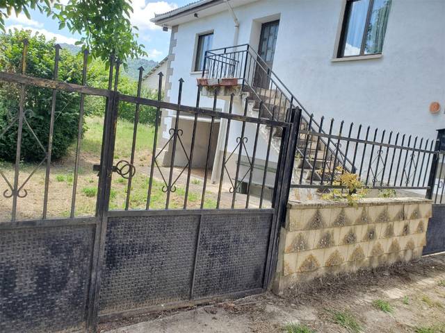 Casa-chalet en Venta en Calle Mayor, 3 en Valle de Losa