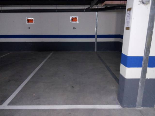 Garaje en Alquiler en Avenida Patio de los Naranjos, 22 en Arcosur