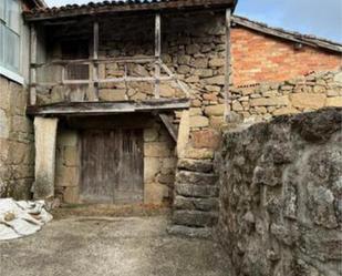 Exterior view of House or chalet for sale in Toén
