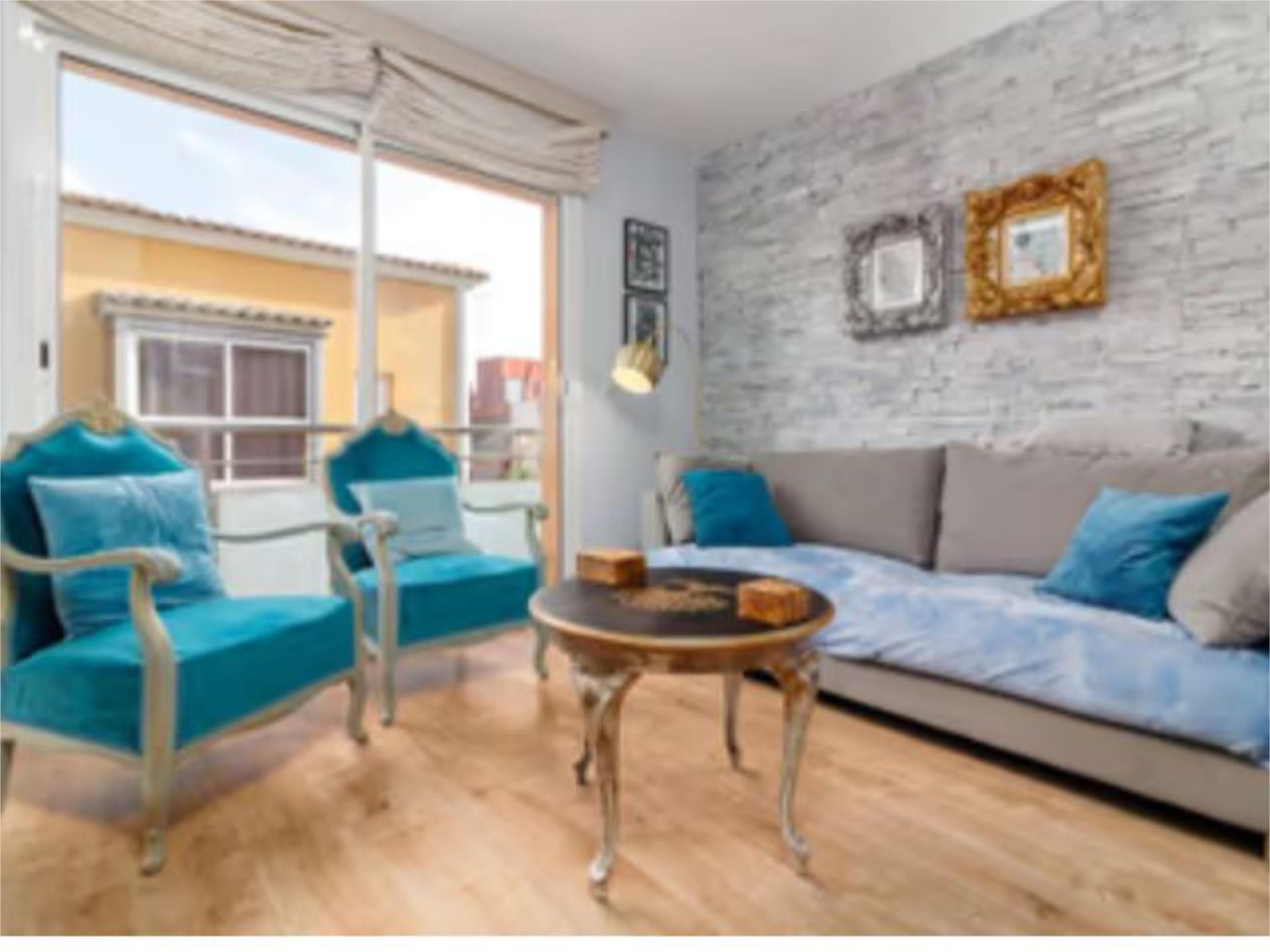 Bedroom of Flat for sale in Figueres  with Air Conditioner, Heating and Parquet flooring