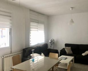 Living room of Flat to rent in  Granada Capital  with Heating, Furnished and Oven