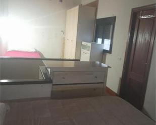 Dormitori de Apartament de lloguer en San Juan de Aznalfarache amb Terrassa