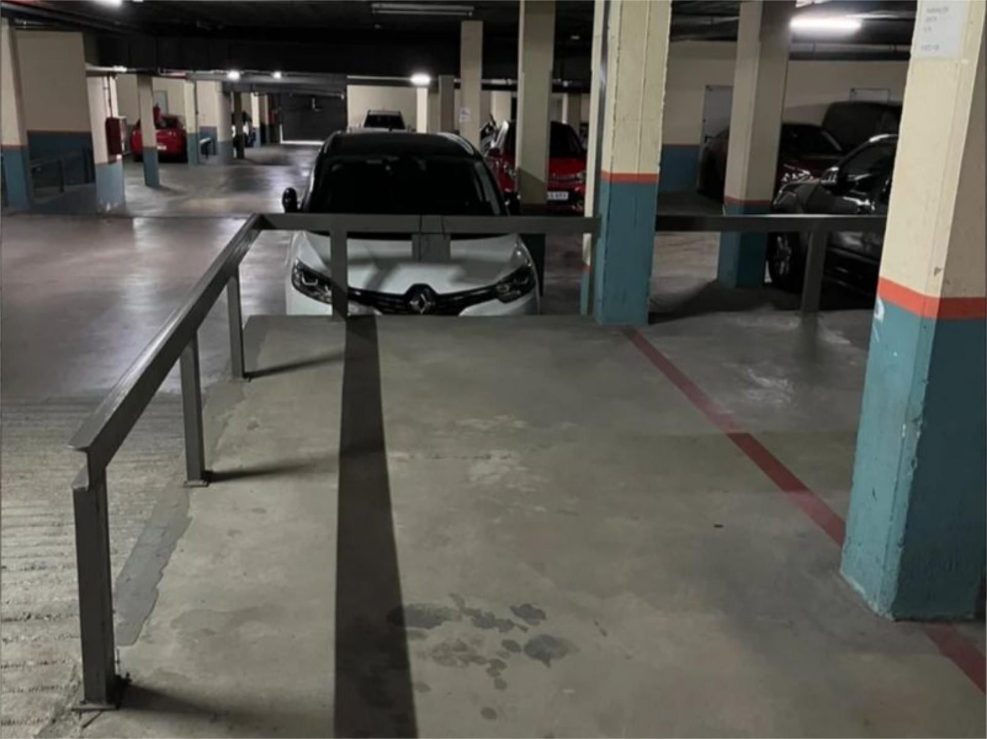Aparcament de Garatge en venda en Sant Feliu de Llobregat