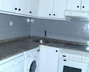 Flat to rent in Calle Magnus Blikstad, 32, Laviada