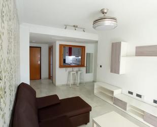 Sala d'estar de Pis de lloguer en Cartagena amb Moblat, Rentadora i Microones