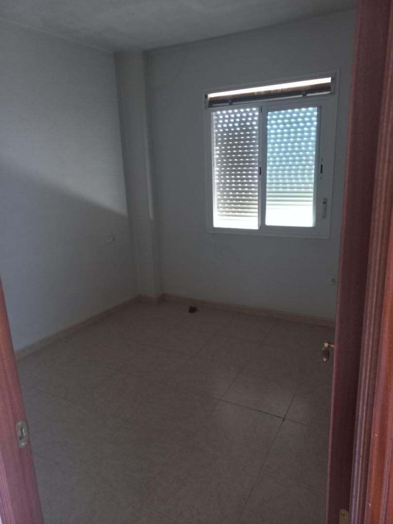 Bedroom of Flat to rent in Chipiona