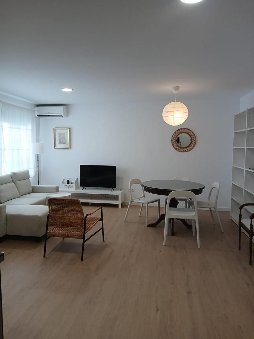 Apartment to rent in Callejón Monardes, 2, Alfalfa - Santa Cruz