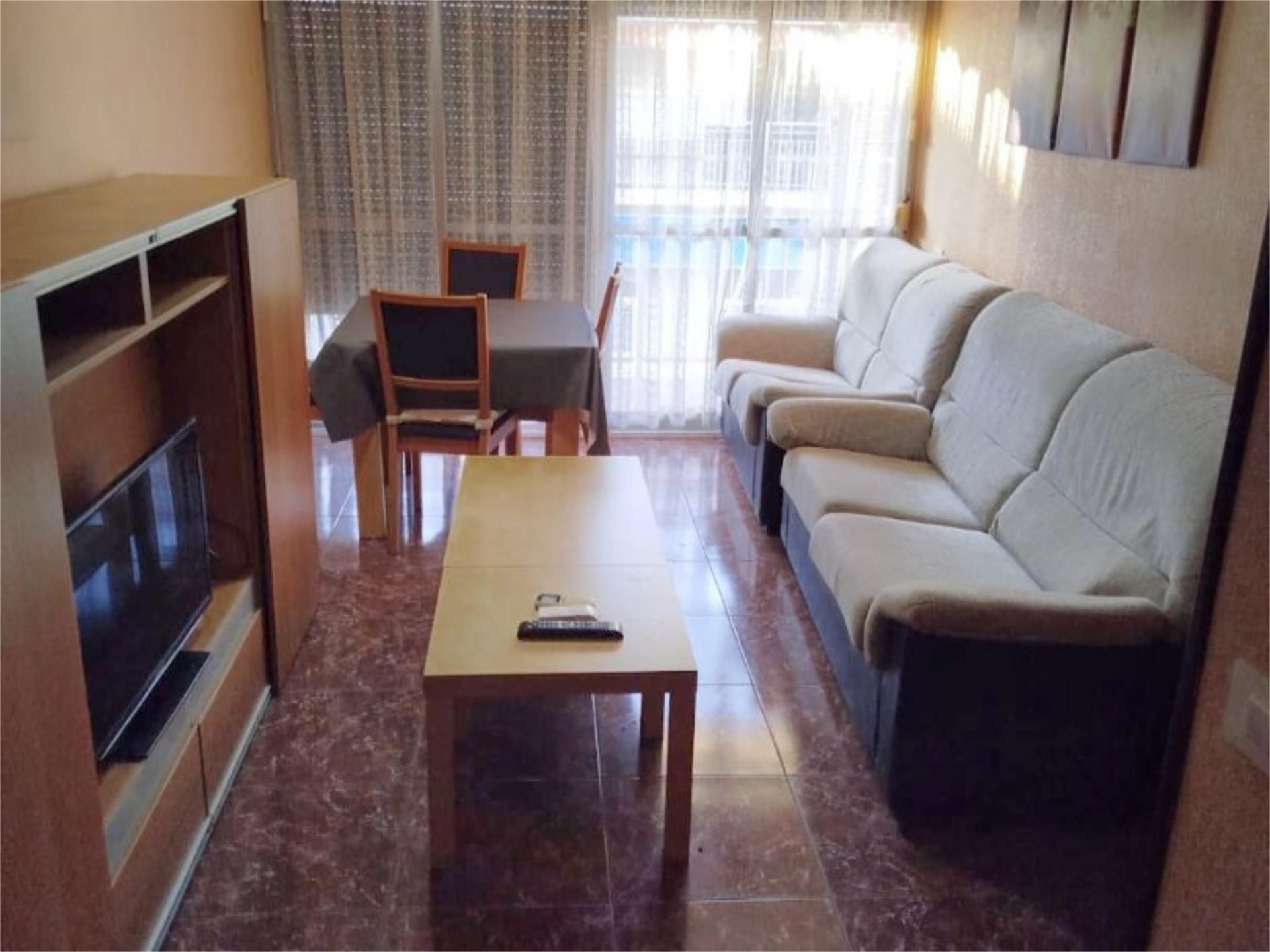 Sala d'estar de Pis de lloguer en  Murcia Capital amb Calefacció, Moblat i Balcó