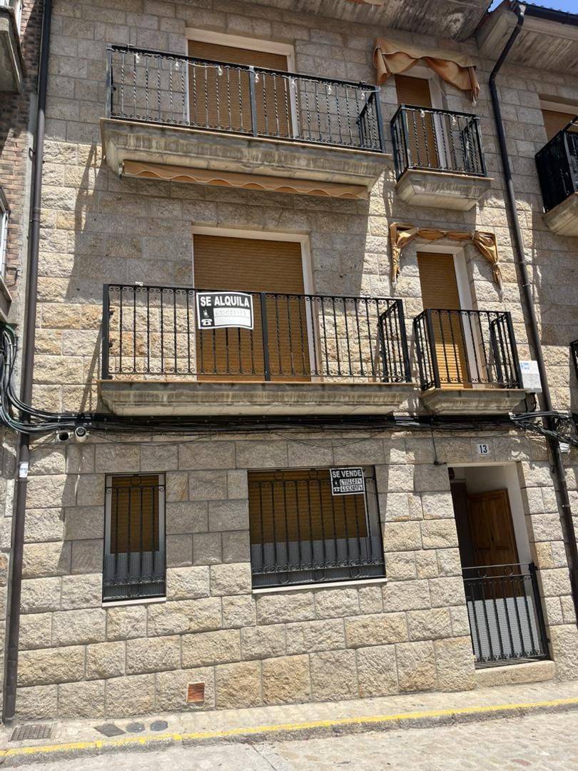 Exterior view of Flat to rent in Pedro Bernardo  with Balcony