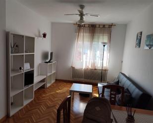 Sala d'estar de Pis de lloguer en Collado Villalba amb Parquet i Piscina