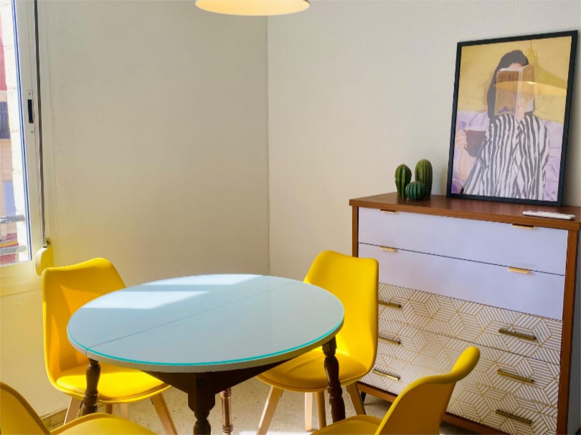 Dining room of Flat to rent in  Granada Capital  with Air Conditioner, Heating and Terrace
