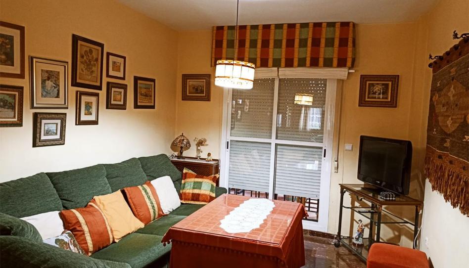 Foto 1 de Casa adosada per a compartir a Carrer Perete, 12, La Cruz, Granada