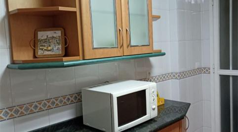 Foto 5 de Casa adosada per a compartir a Carrer Perete, 12, La Cruz, Granada