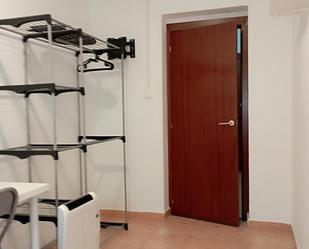 Apartament per a compartir en Monzón amb Calefacció, Forn i Rentadora