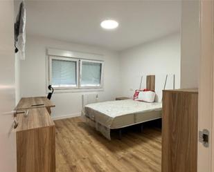 Bedroom of Flat to rent in Pontevedra Capital 