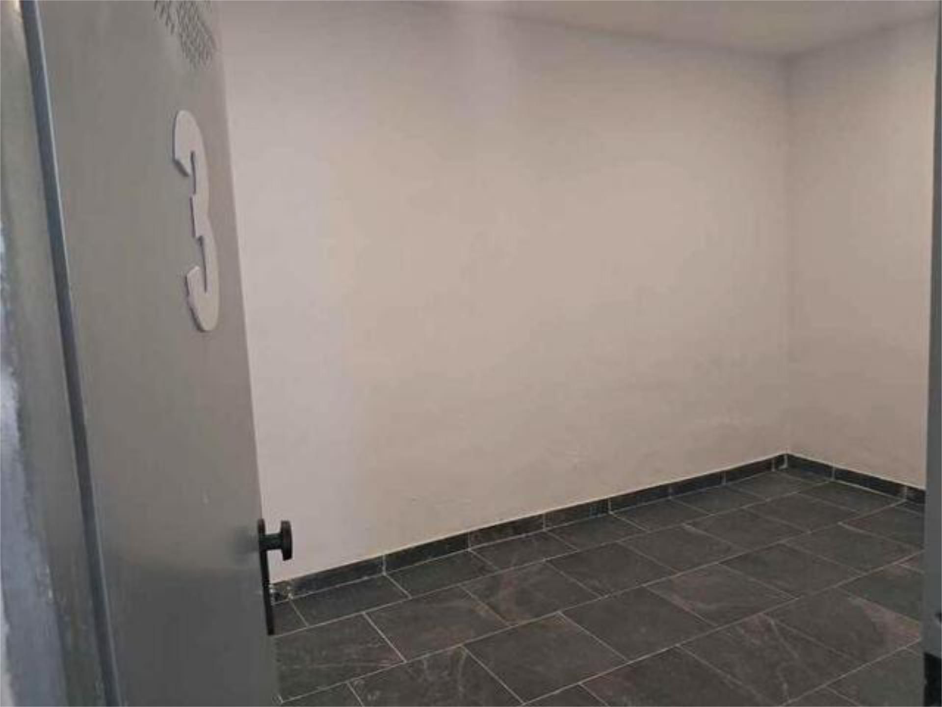 Box room to rent in  Palma de Mallorca