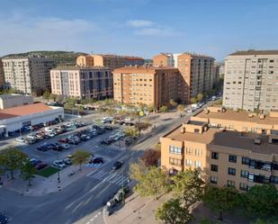 Vista exterior de Pis de lloguer en Burgos Capital amb Calefacció, Parquet i Moblat