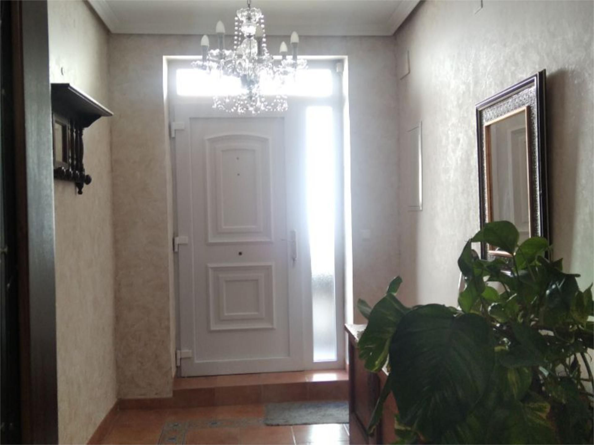 Single-family semi-detached for sale in Úbeda  with Air Conditioner, Heating and Terrace