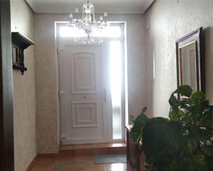 Casa adosada en venda en Úbeda amb Aire condicionat, Calefacció i Terrassa
