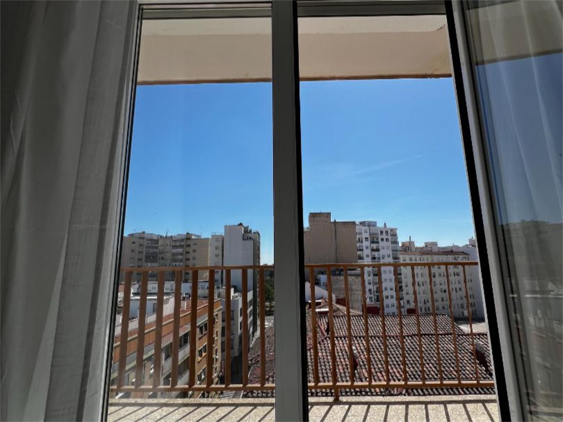 Flat to rent in Calle del Monasterio de Rueda, 9, Barrio de San José