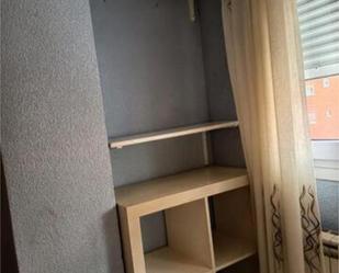 Bedroom of Flat to share in Parla