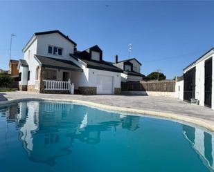 Piscina de Casa o xalet en venda en El Álamo amb Piscina