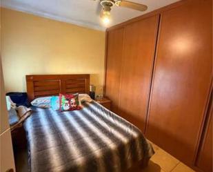 Bedroom of Flat for sale in  Sevilla Capital