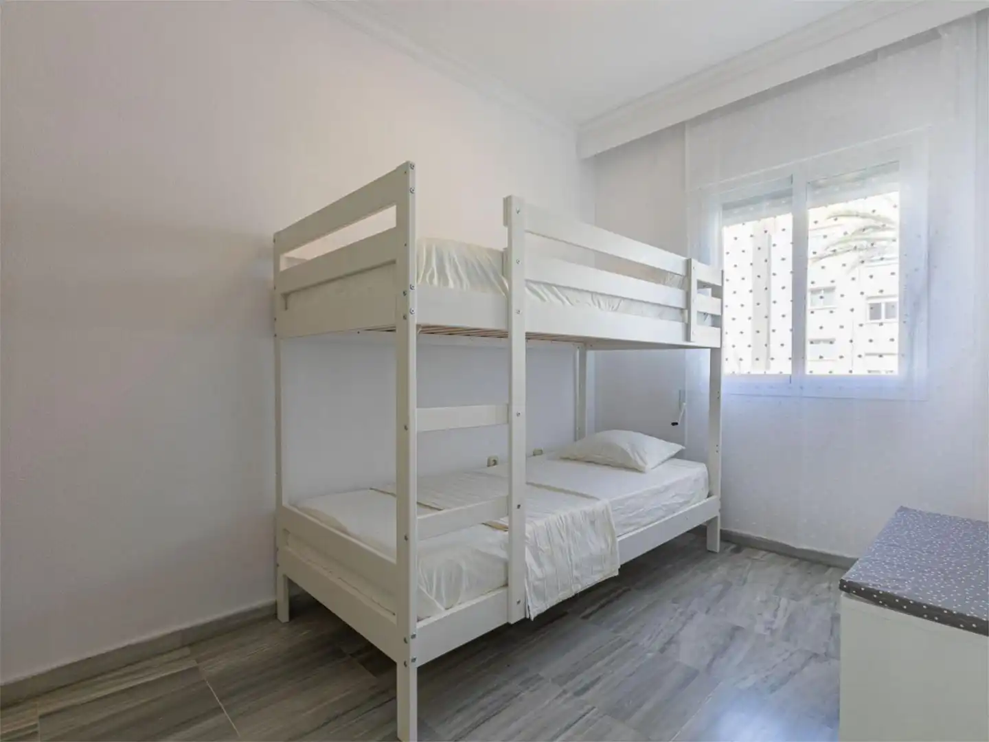 Flat for rent in Bulevar Ashmawi, 6, La Carolina - Guadalpín Bedroom of Flat for rent in Marbella with Air Conditioner, Heating and Private garden
