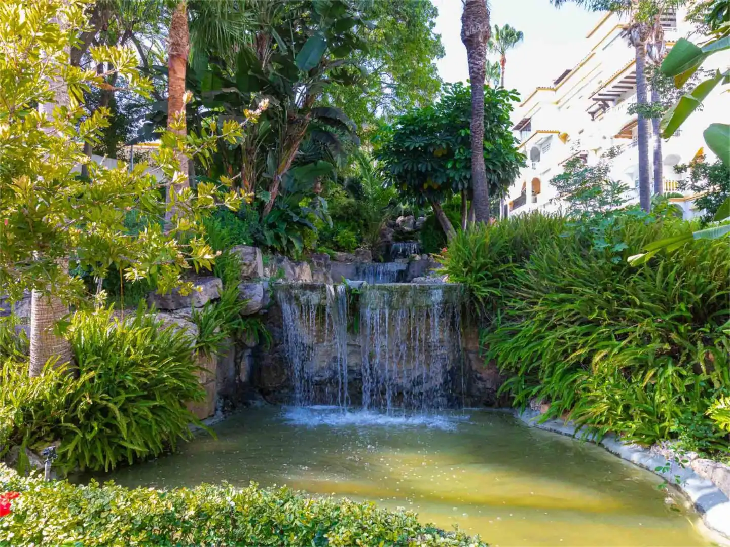 Flat for rent in Bulevar Ashmawi, 6, La Carolina - Guadalpín Exterior view of Flat for rent in Marbella with Air Conditioner, Heating and Private garden