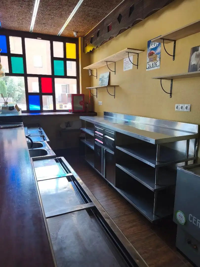 Oficina de alquiler en Carrer Carrasco i Formiguera, 77, Rosselló Cocina de Oficina de alquiler en Rosselló