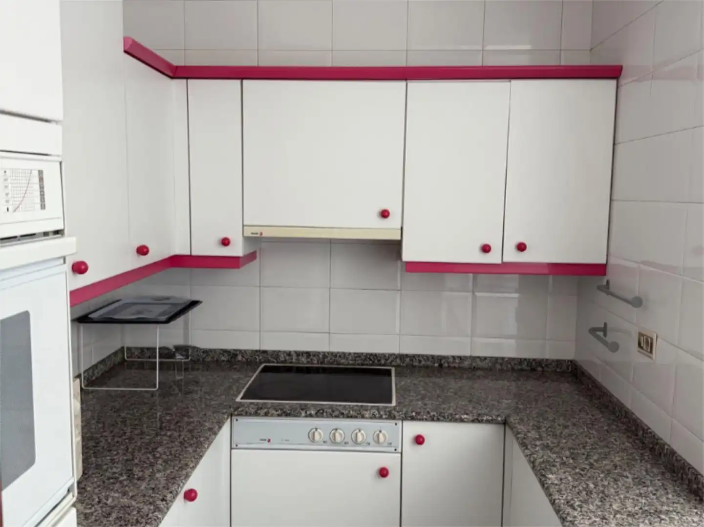 Kitchen of Flat for sale in Bilbao   with Heating, Parquet flooring and Terrace