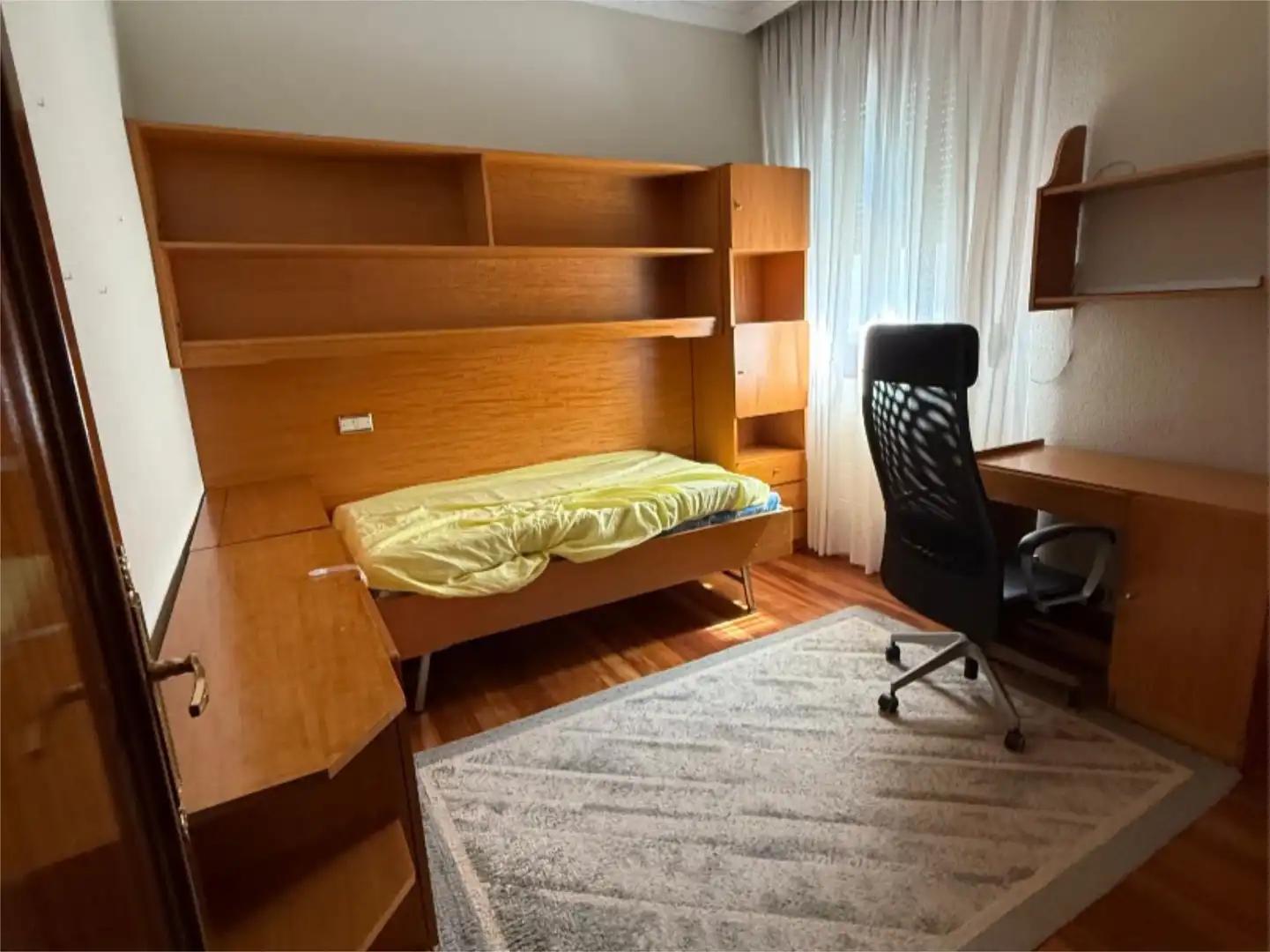 Bedroom of Flat for sale in Bilbao   with Heating, Parquet flooring and Terrace