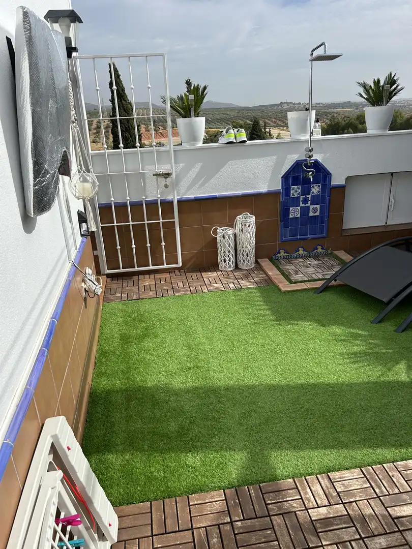 Piso en venta en Calle Alfredo Calderón, 810, La Carolina Terraza de Piso en venta en La Carolina con Aire acondicionado, Calefacción y Jardín privado