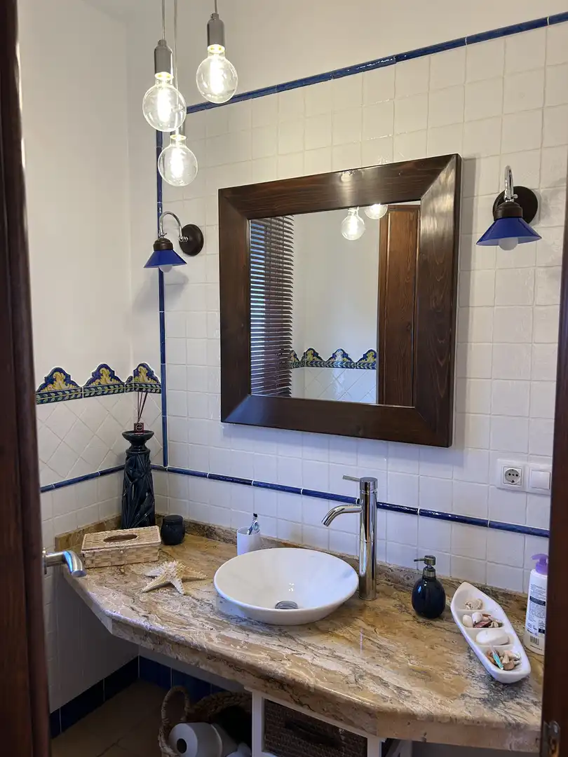 Piso en venta en Calle Alfredo Calderón, 810, La Carolina Baño de Piso en venta en La Carolina con Aire acondicionado, Calefacción y Jardín privado