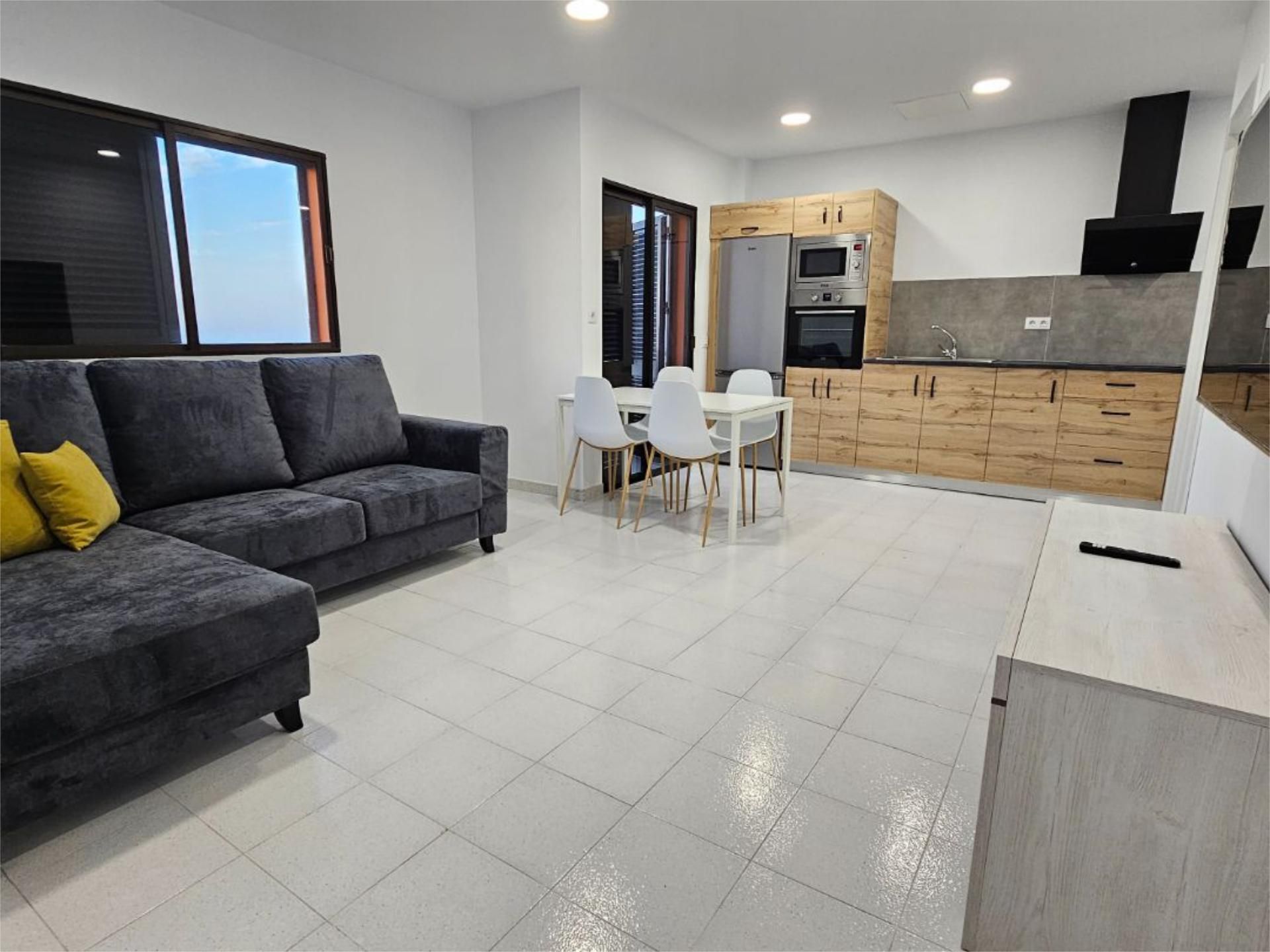 Living room of Flat to rent in Moya (Las Palmas)  with Terrace, Furnished and Balcony