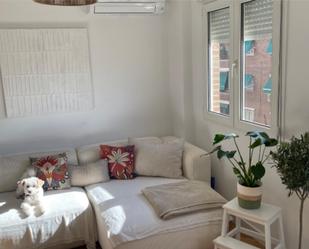 Living room of Flat to rent in  Madrid Capital  with Air Conditioner