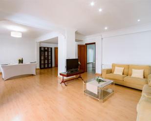 Living room of Flat for sale in Rafelbuñol / Rafelbunyol  with Air Conditioner, Terrace and Balcony