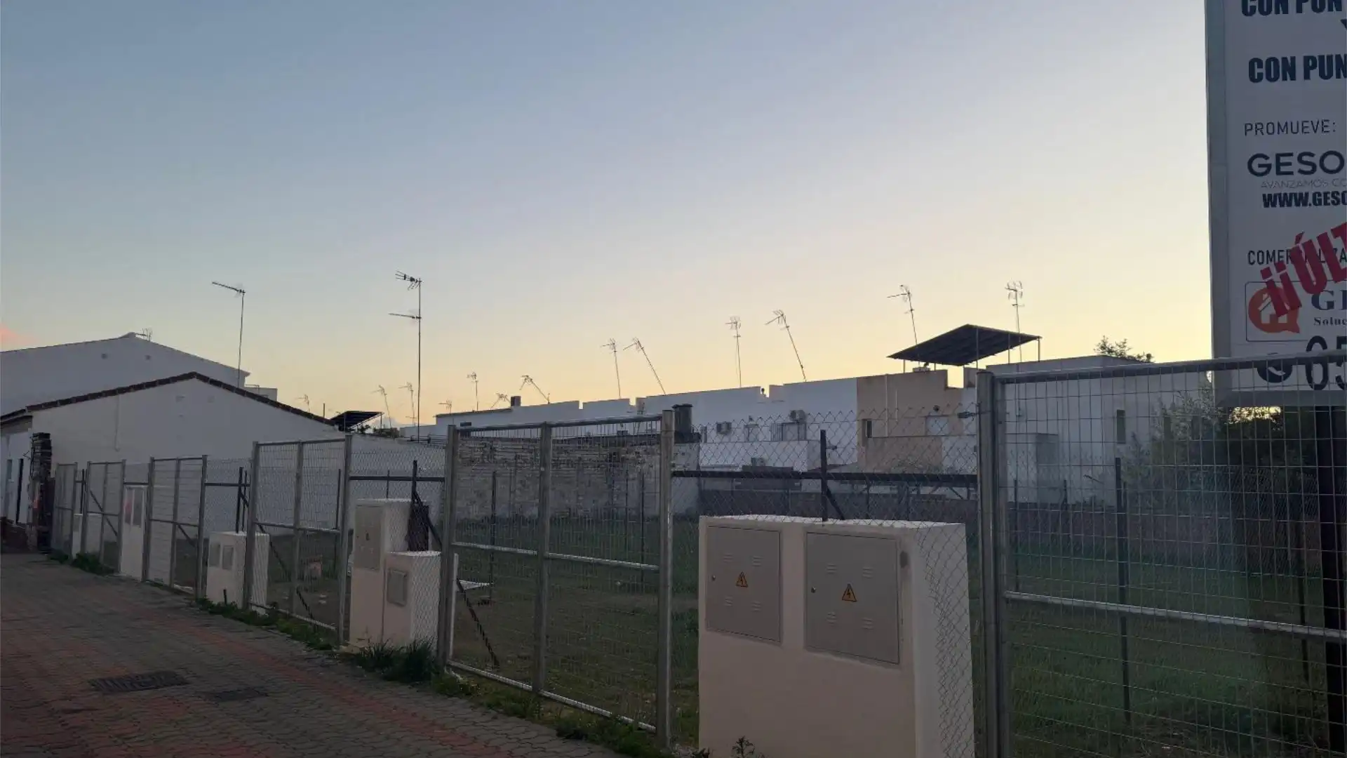 Vista exterior de Residencial en venta en Umbrete