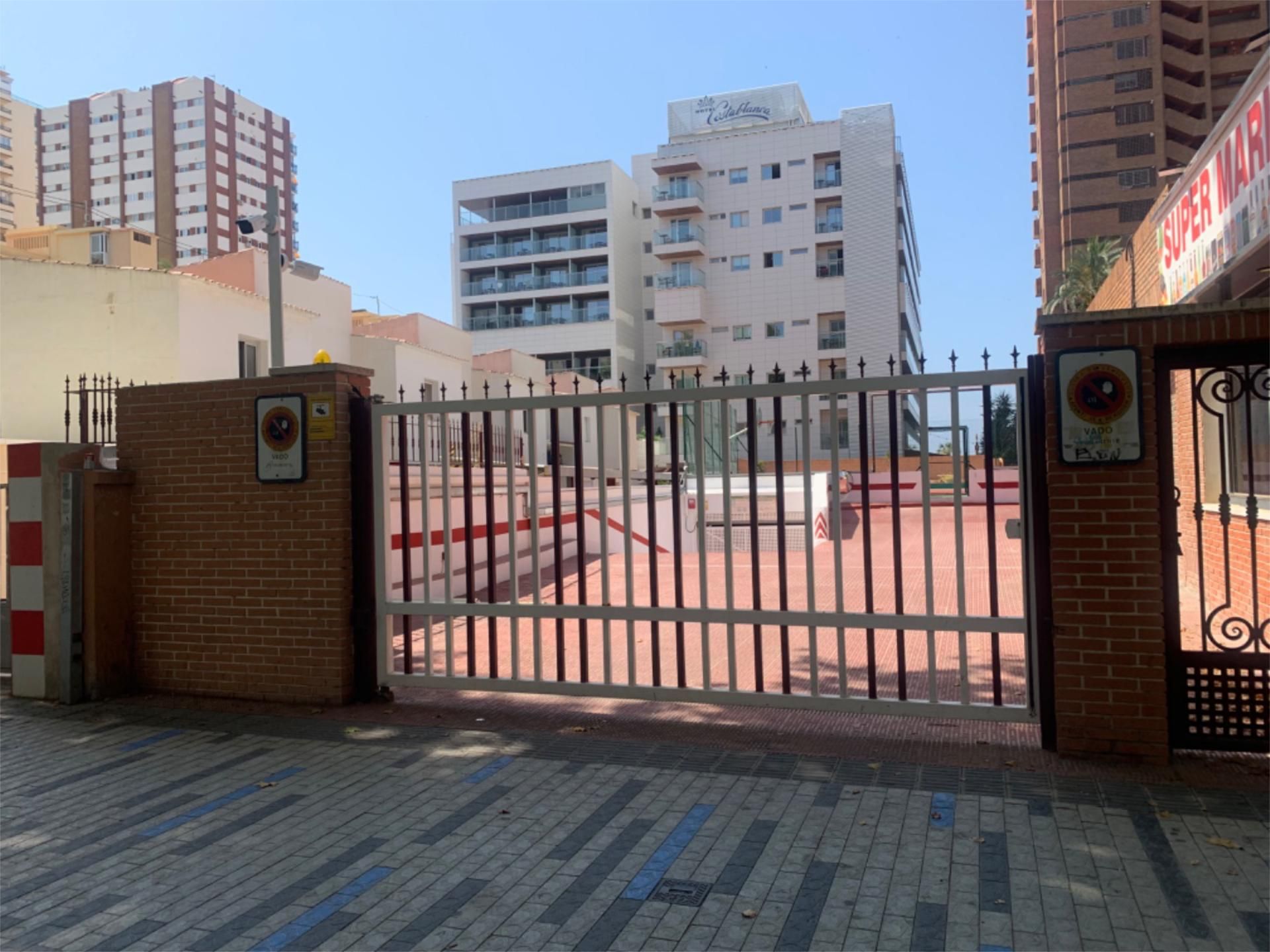 Parking of Garage to rent in Benidorm