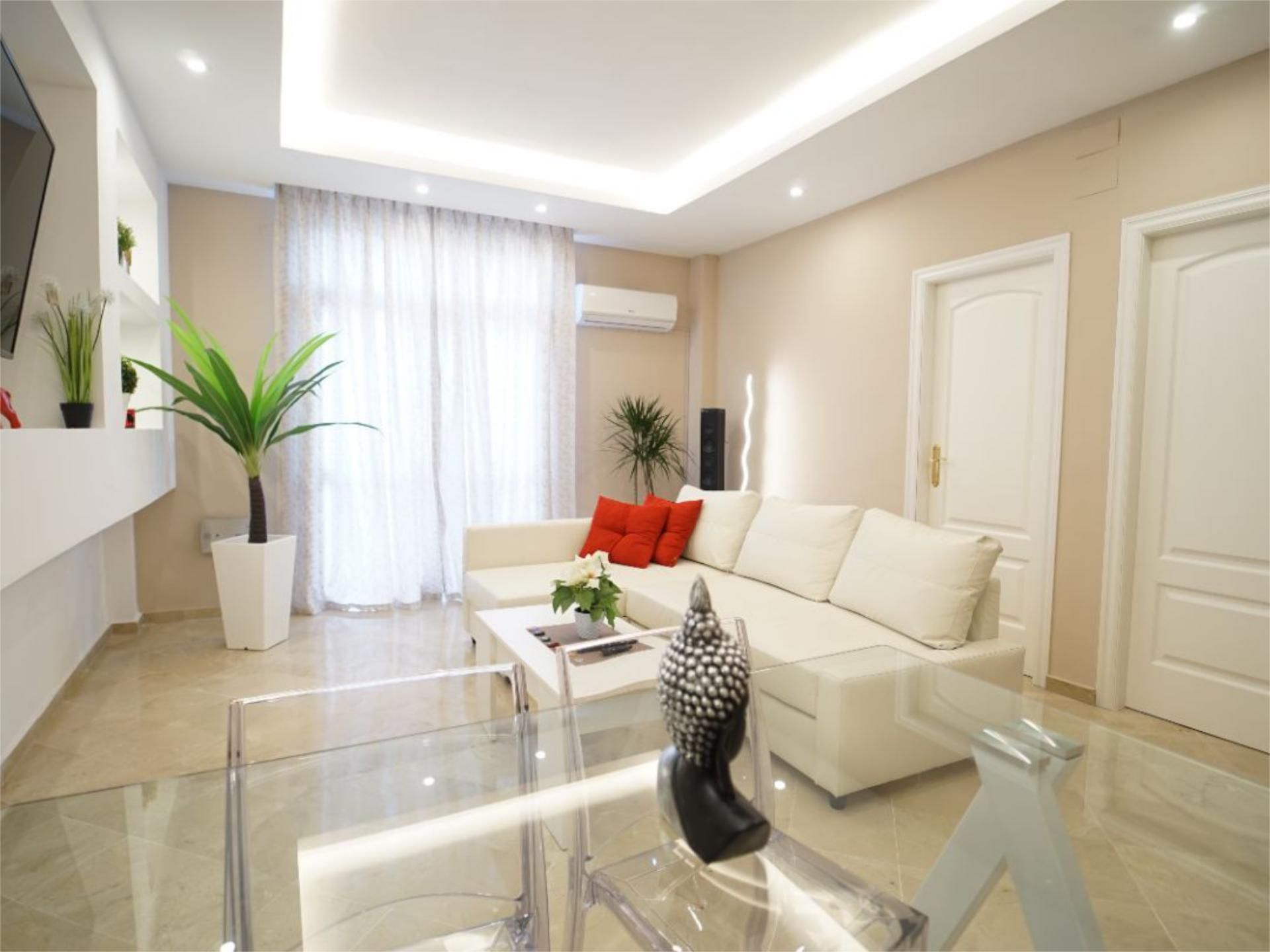 Piso en venta en Aixa la Horra, 8, Camino de los Neveros - Serrallo Sala de estar de Piso en venta en Granada Capital con Aire acondicionado, Calefacción y Terraza