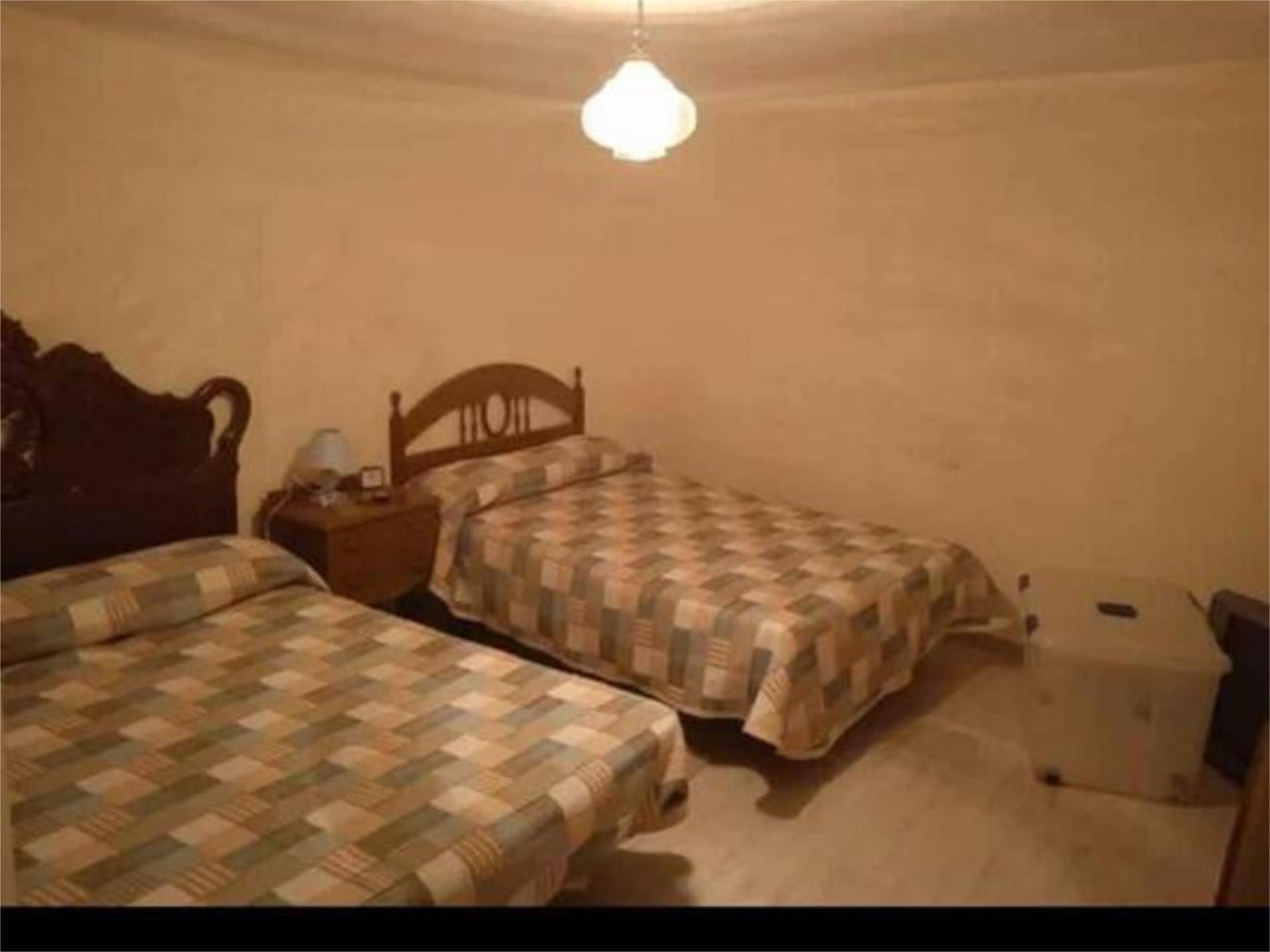 Bedroom of Apartment for sale in Monroy  with Storage room and Furnished