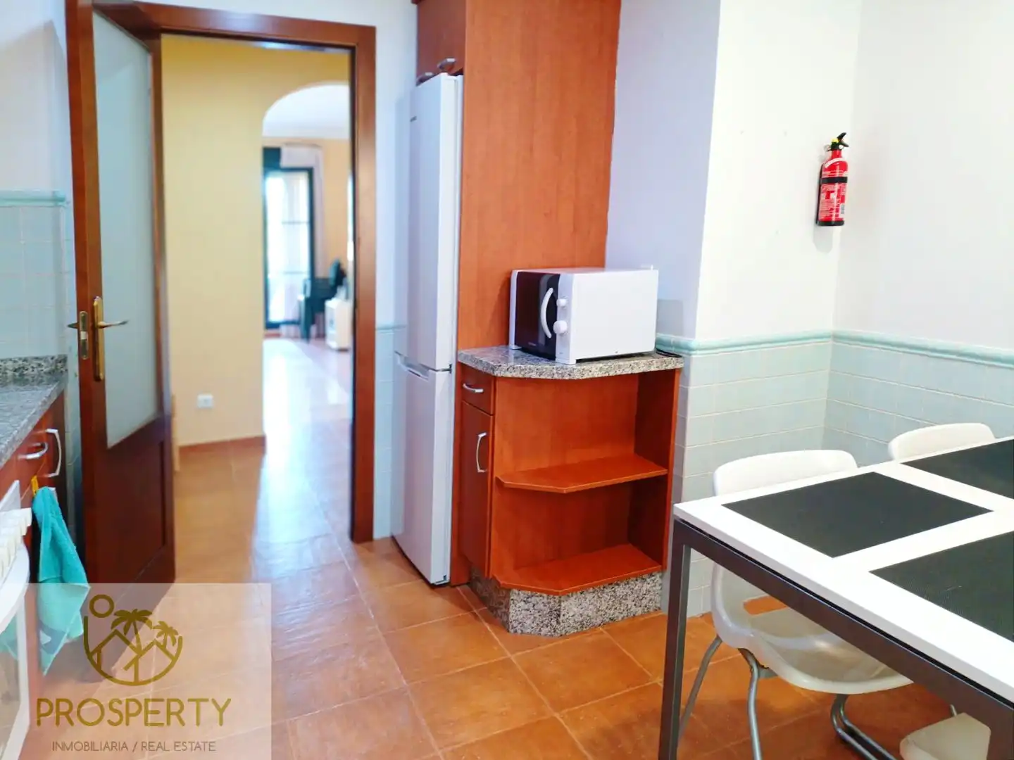 Wohnung zum Verkauf in Calle Casa de Santa Margarita, 7, Isla Canela Küche von Wohnung zum Verkauf in Ayamonte mit Heizung, Privatgarten und Parkett