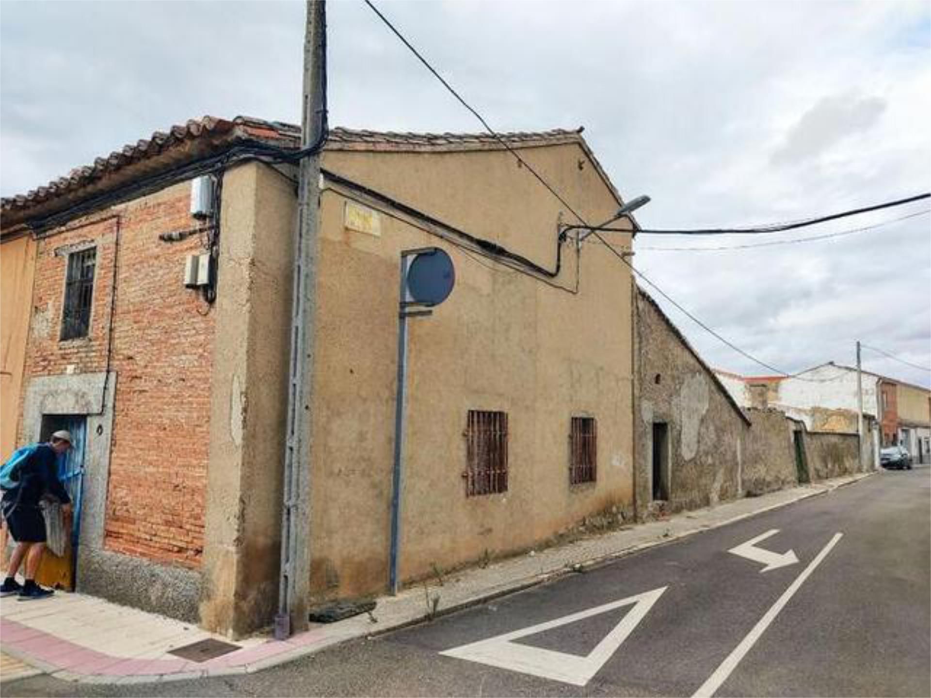 Vista exterior de Casa o chalet en venta en Villaralbo
