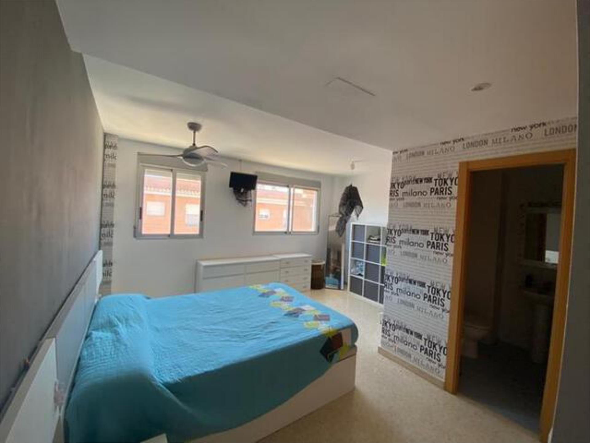 Bedroom of Attic for sale in Vilamarxant  with Terrace